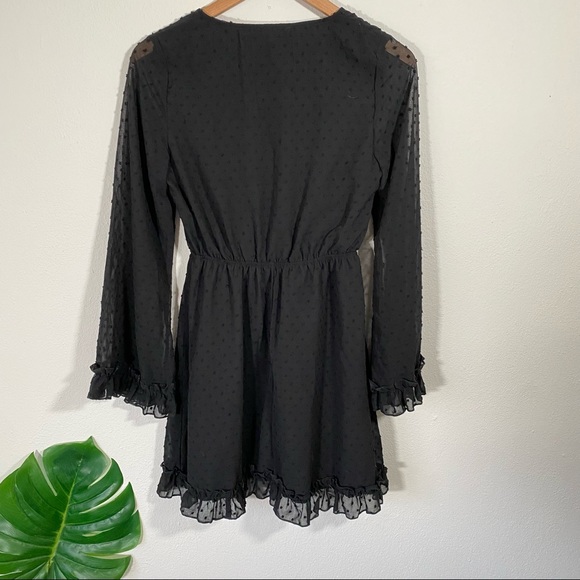 SHOWPO Stay Forever Dress in Black Long Sleeve Swiss Dot V-Neck NWT Size 2 - Picture 8 of 12